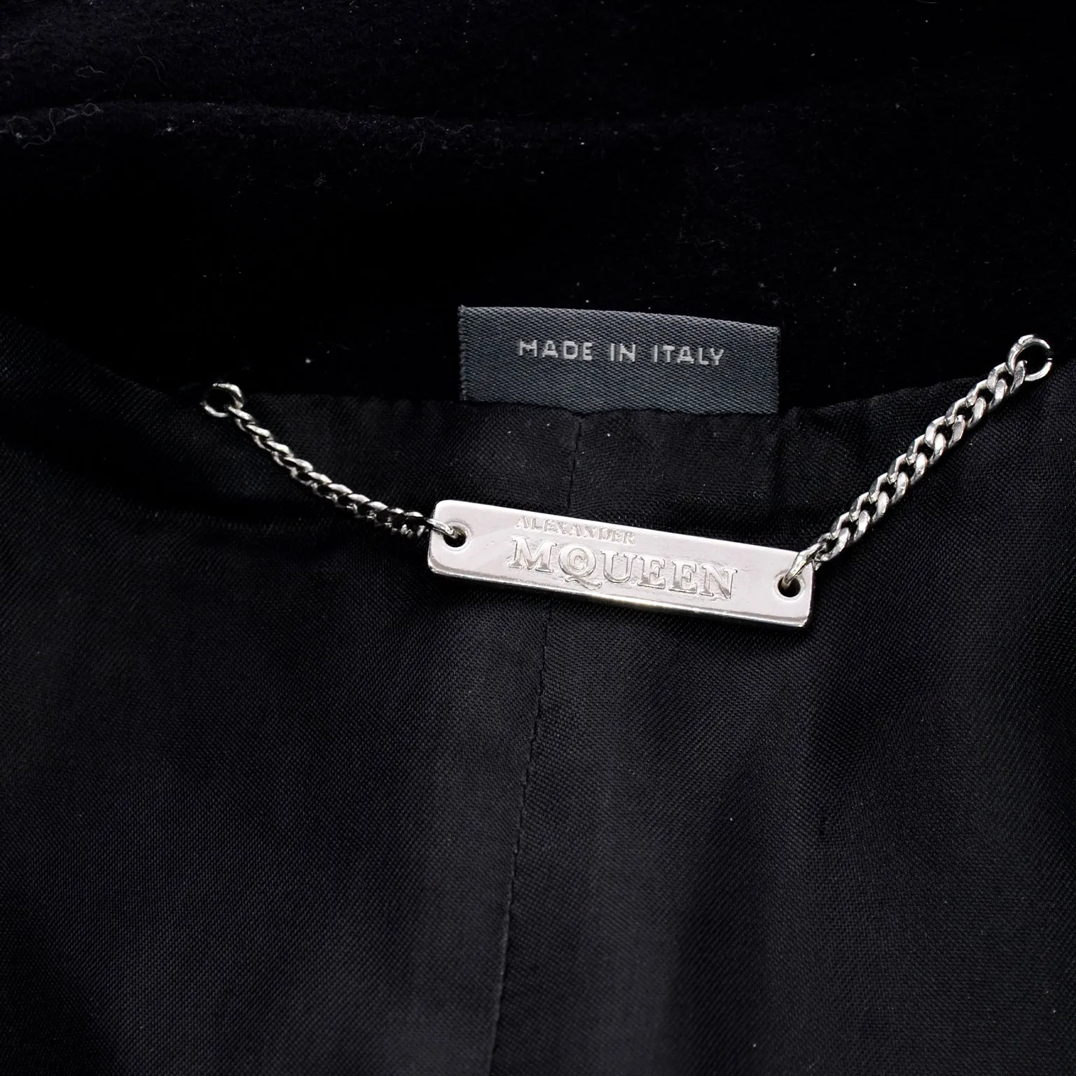 Alexander McQueen Black Wool Sculptured Capelet Jacket The Horn of Plenty Runway 2009