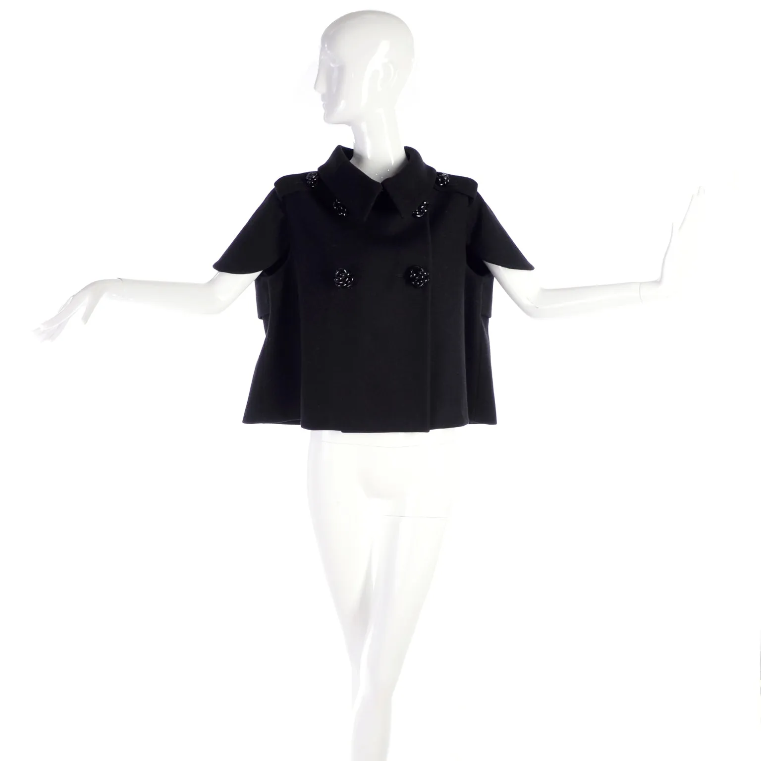 Alexander McQueen Black Wool Sculptured Capelet Jacket The Horn of Plenty Runway 2009