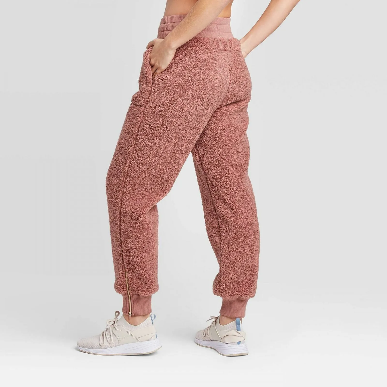 JoyLab Women's High Rise Sherpa Jogger Pants