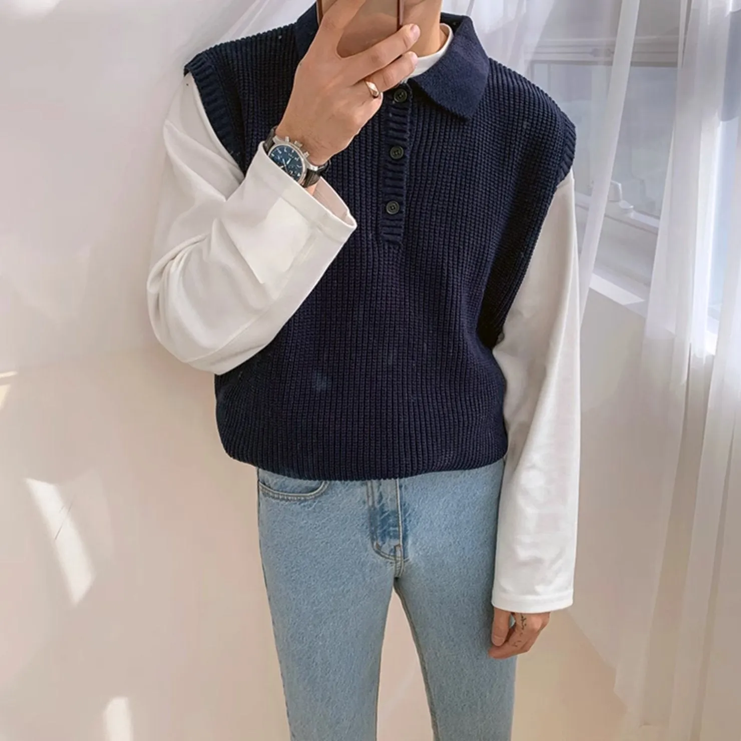 KNITTED COLLAR VEST